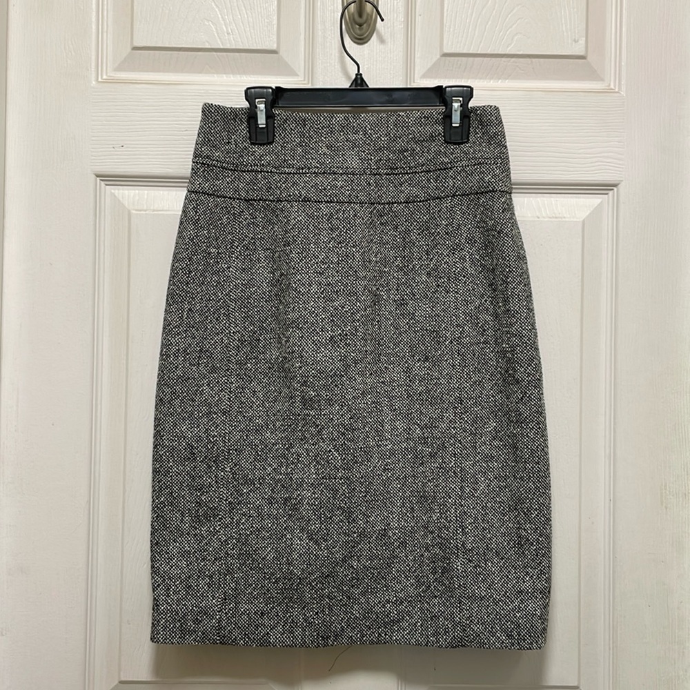 CLUB MONACO | Wool Blend | Tweed | Pencil | MIDI Skirt | Black/White | Size 0